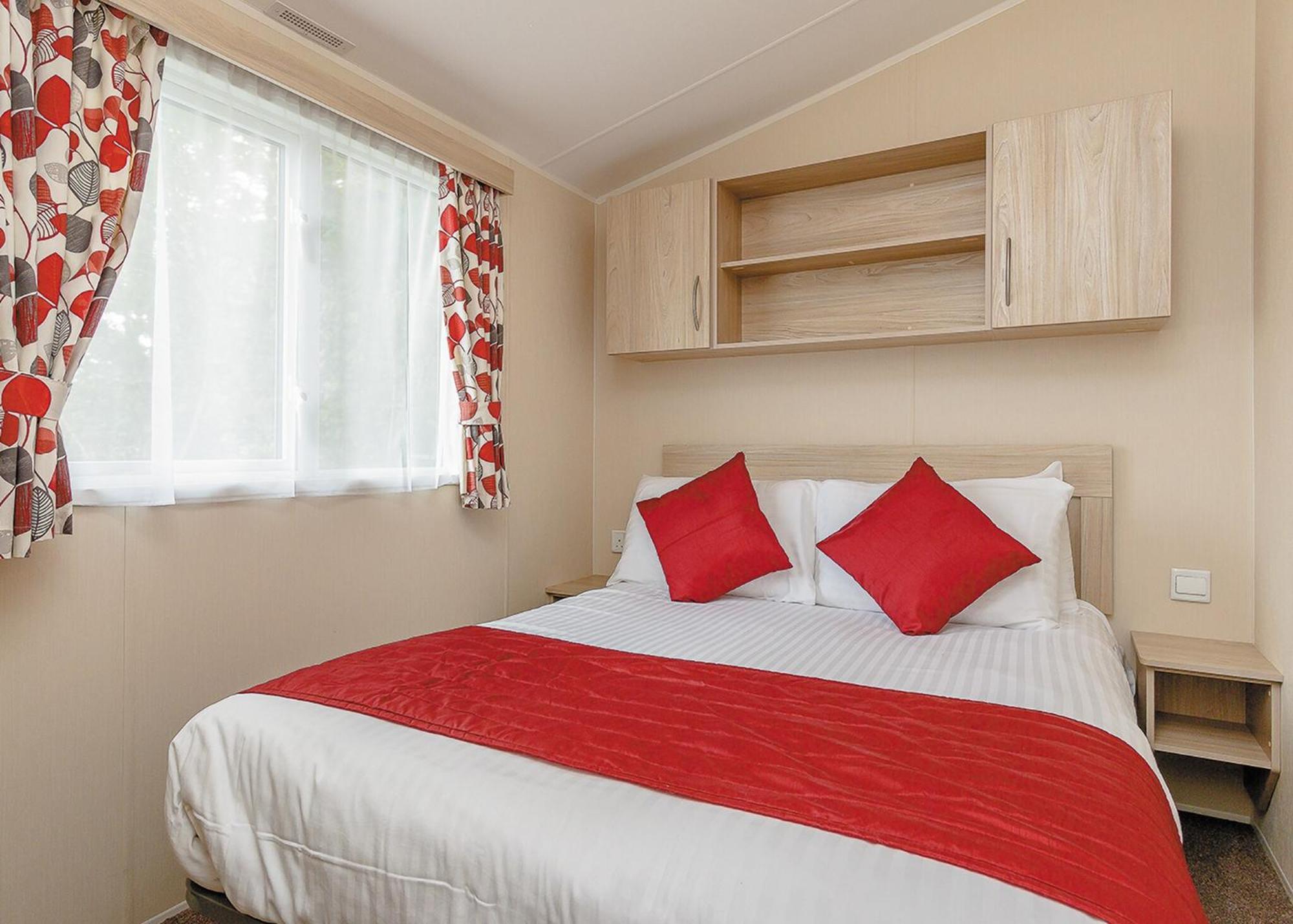 Noble Court Holiday Park Narberth Room photo