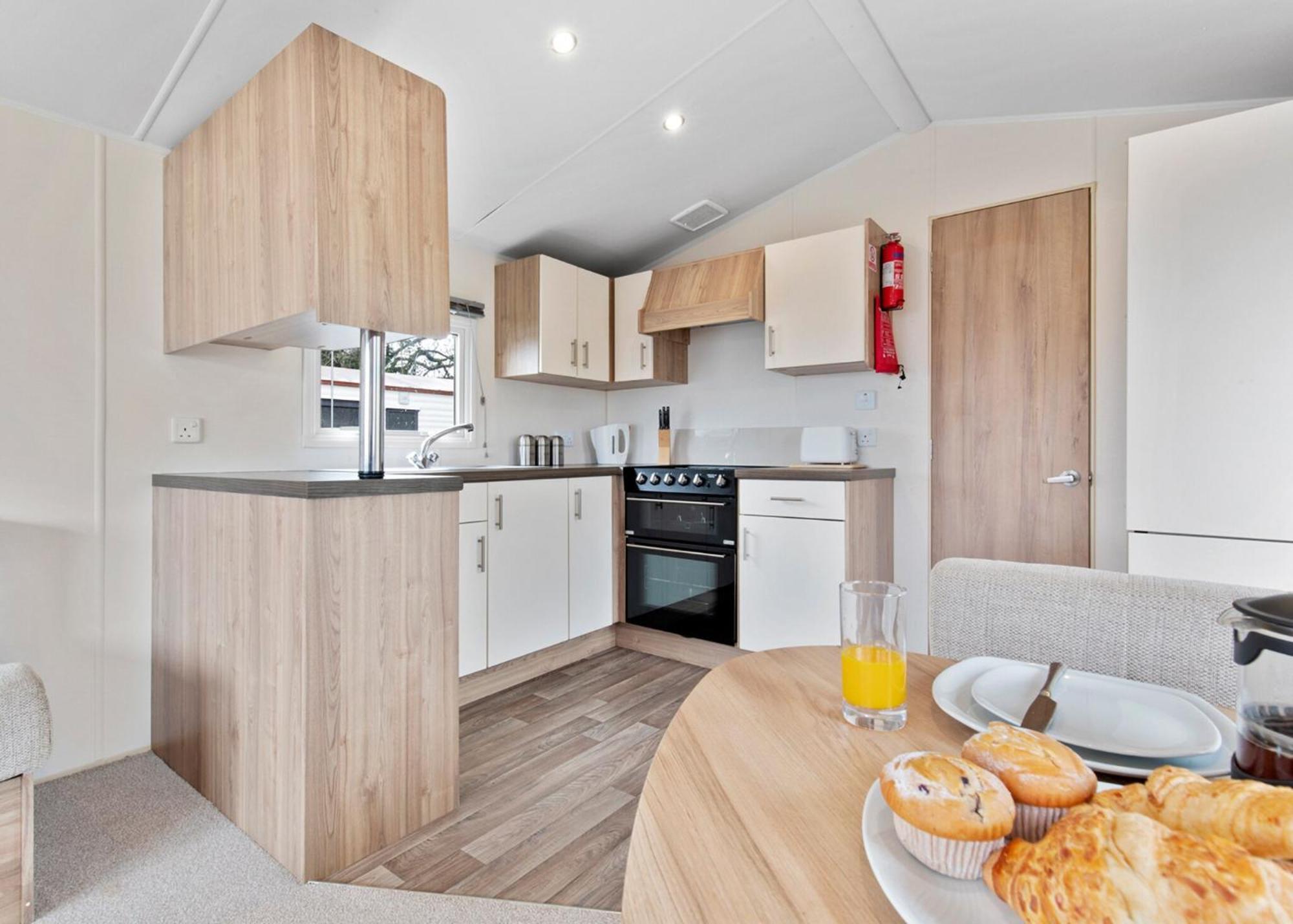 Noble Court Holiday Park Narberth Room photo